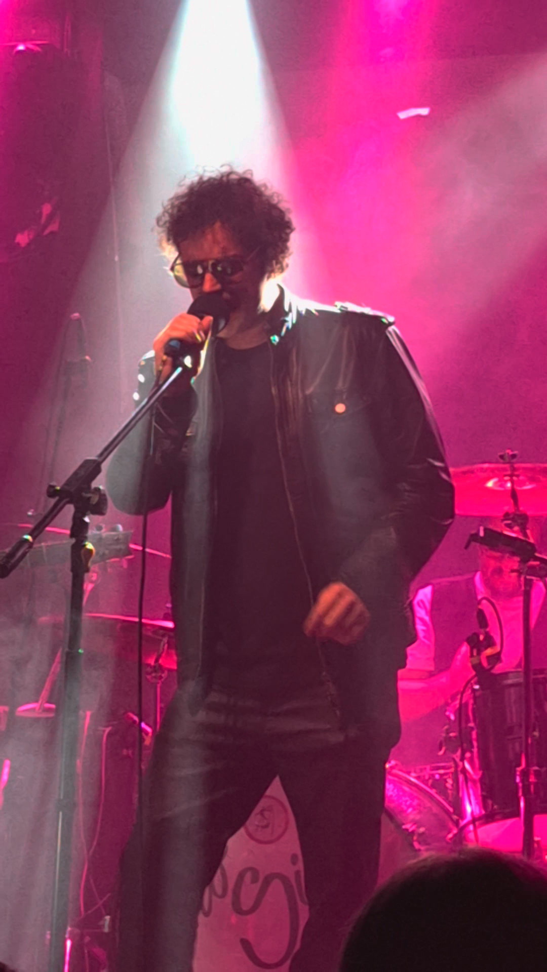 Cris Roberts en vivo